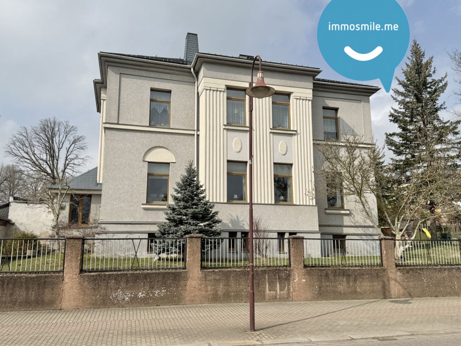 Modernes Bad • große Wohnküche • schöne Stadvilla • Gartennutzung • Stellplatz • Oberlungwitz