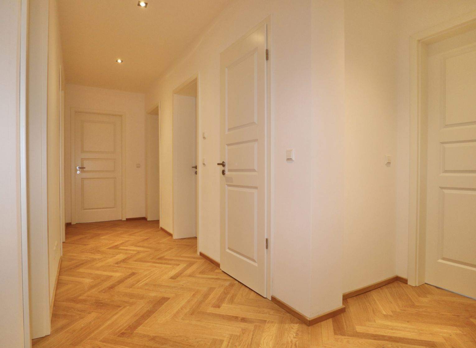 Dachgeschoss • 4-Raum Wohnung • Lutherviertel • offene Küche • Fußbodenheizung • modern • Mieten