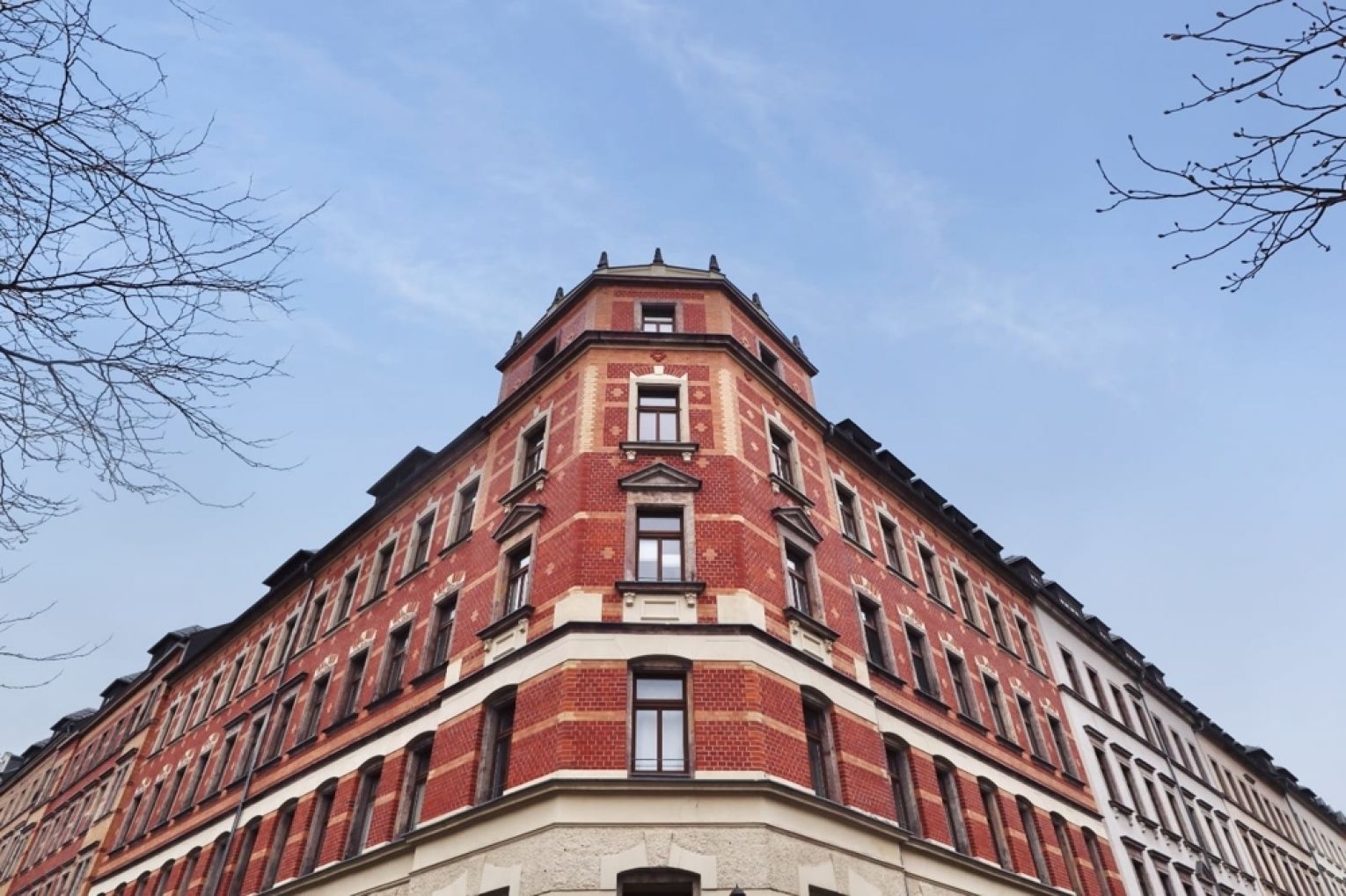 2-Raum Wohnung • Balkon • Schloßchemnitz • zur Miete • Tiefgarage • Wanne&Dusche • jetzt anrufen