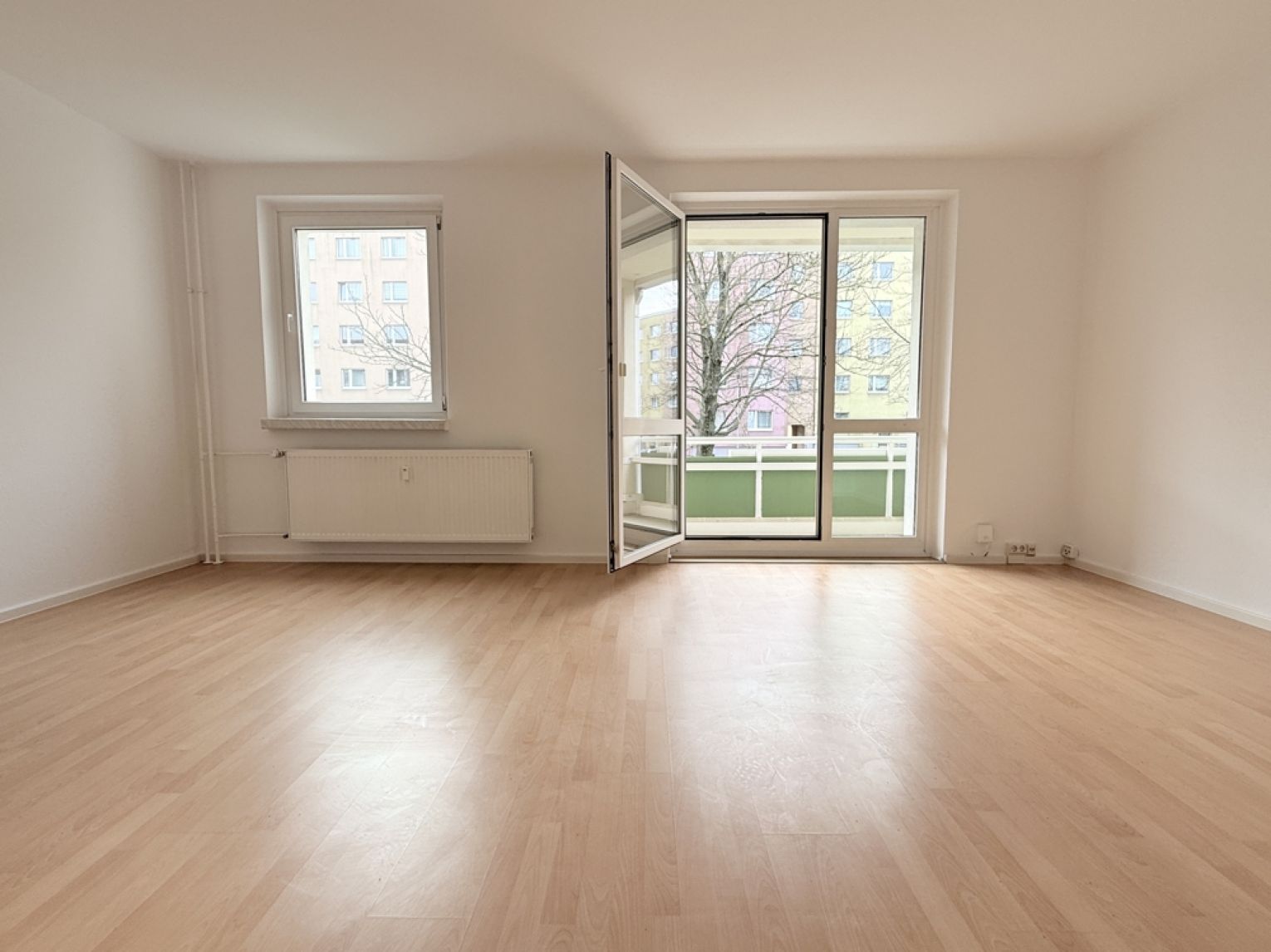 TOP • 2-Zimmer Wohnung • in Kappel • Balkon • modernes neues Laminat • mit Dusche • jetzt mieten !?