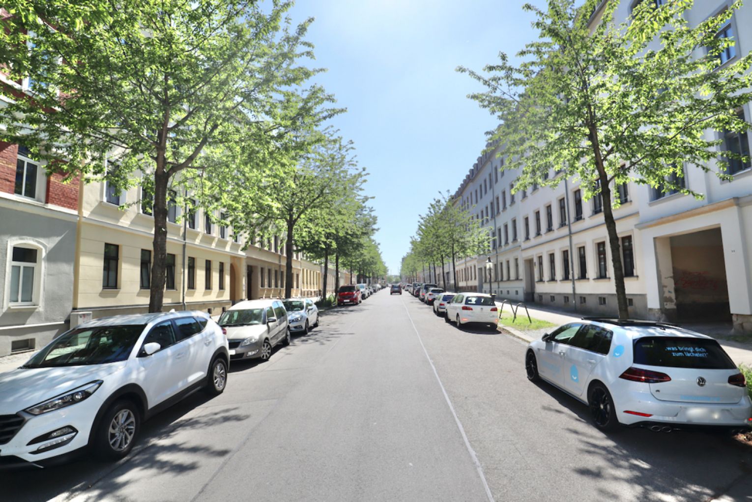 1-2 Zimmer • mit Küche • modernes Wohnen • Nähe zum Brühl • im Zentrum • zur Miete