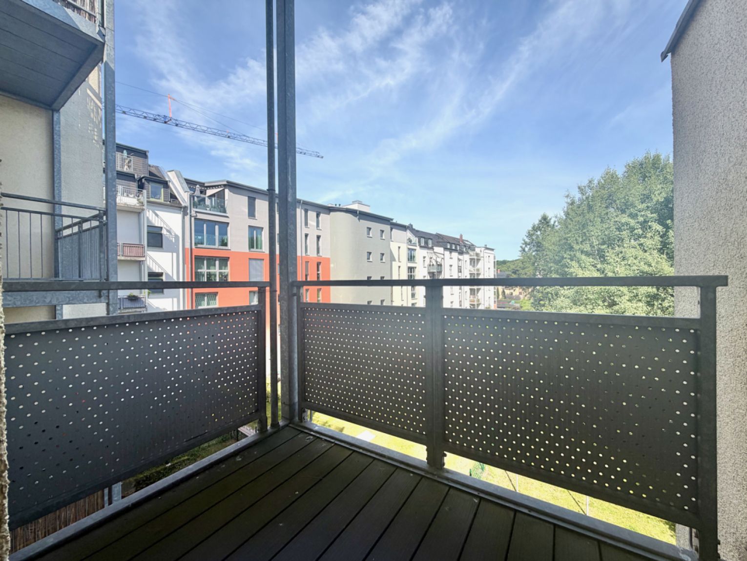 3 Zimmer • mit Balkon • Bad mit Wanne und Dusche • auf dem Schloßberg • zur Miete • in Chemnitz