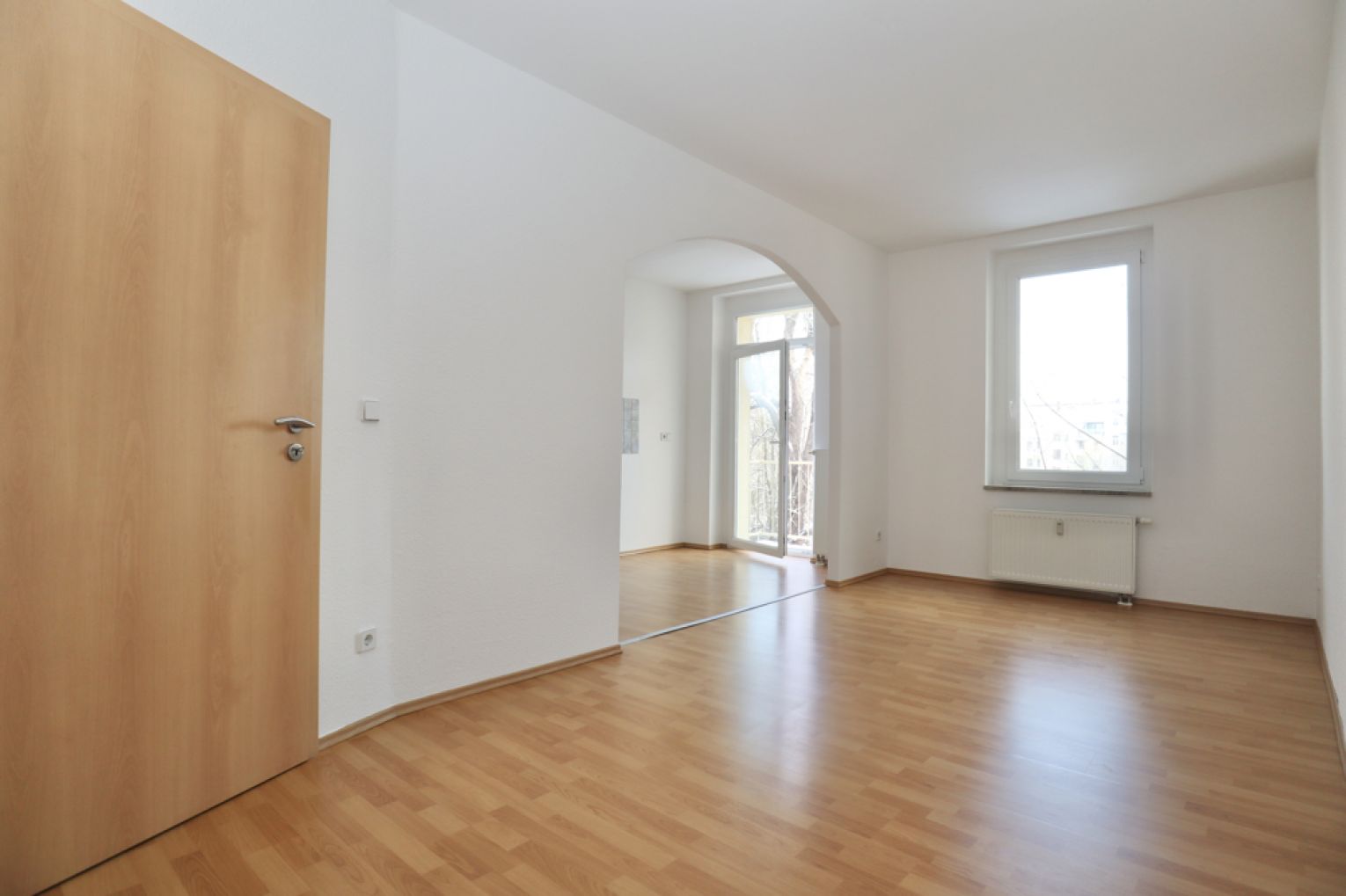 Kaßberg • 3-Raum Wohnung • Balkon • offene Küche • in Chemnitz • zur Miete • jetzt anrufen