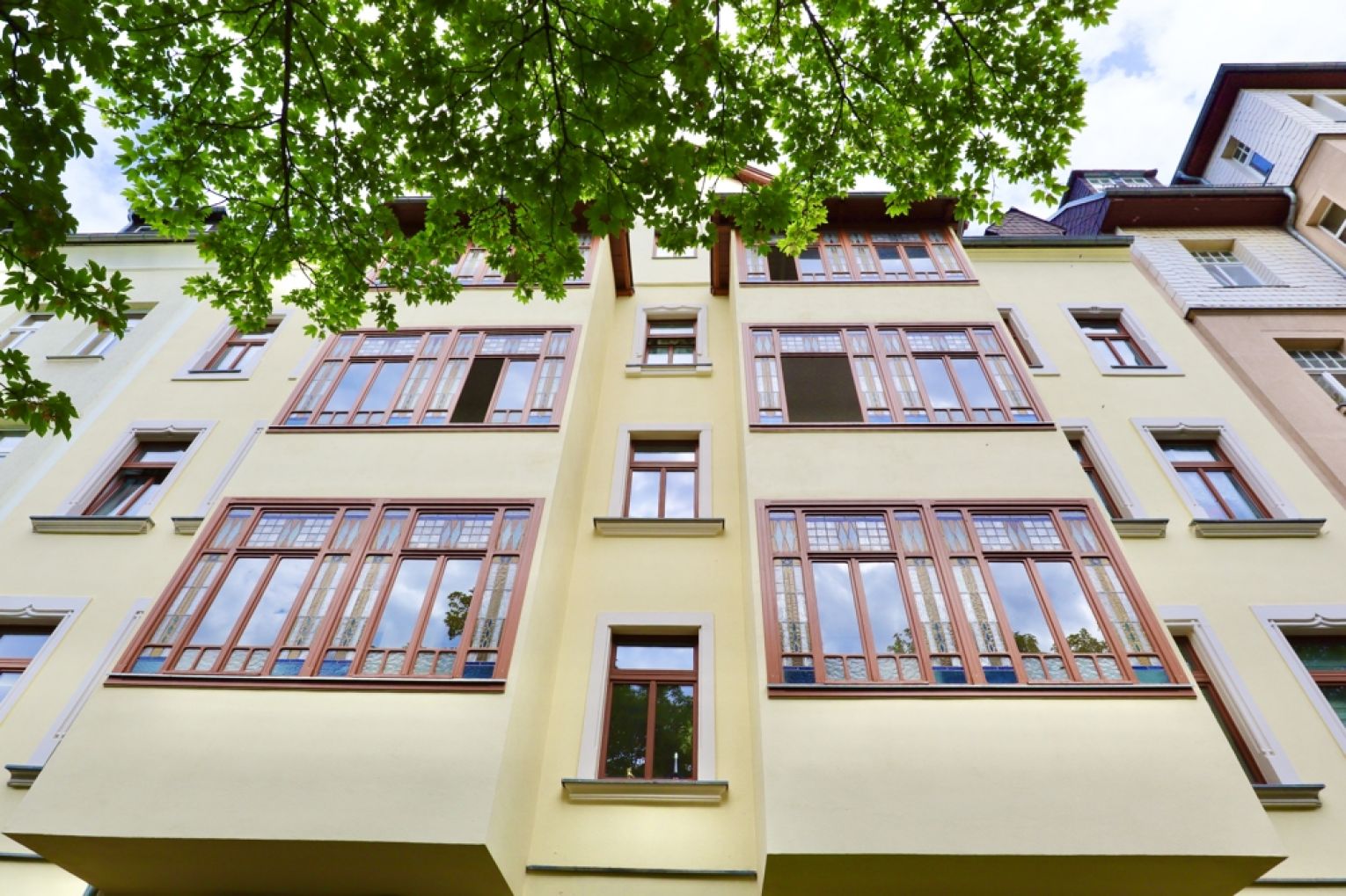 2 Raumwohnung • Einbauküche • Balkon • Kaßberg • jetzt Termin vereinbaren