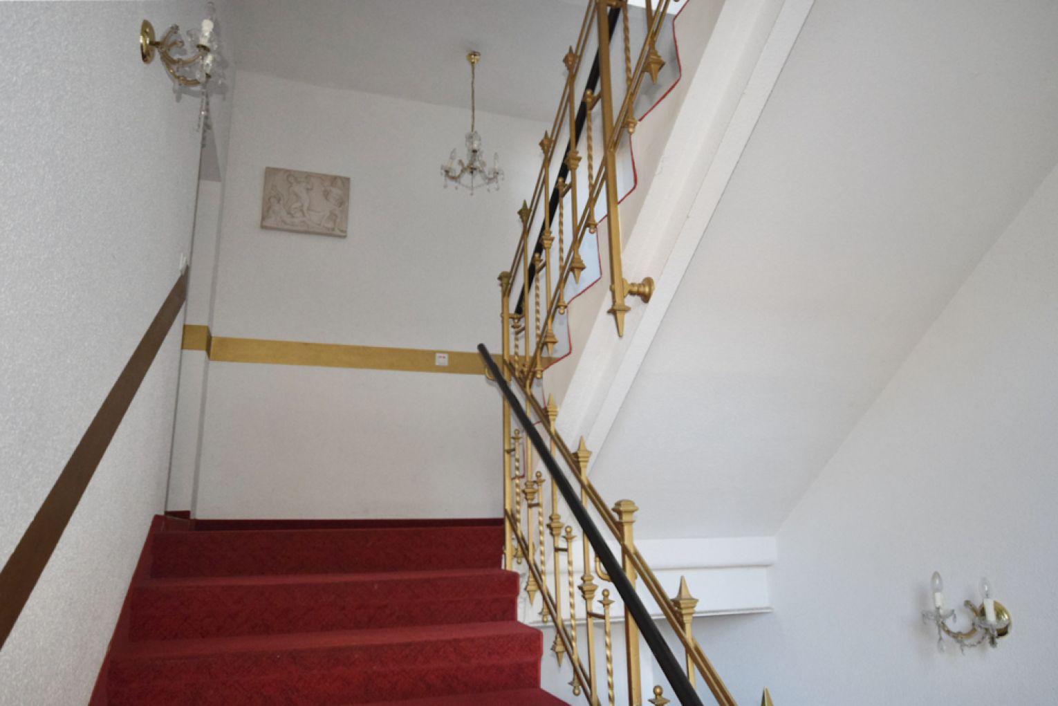 3-Zimmer • Balkon und Einbauküche • Bad mit Wanne • Schloßchemnitz • am Küchwald • ruhige Lage • TOP