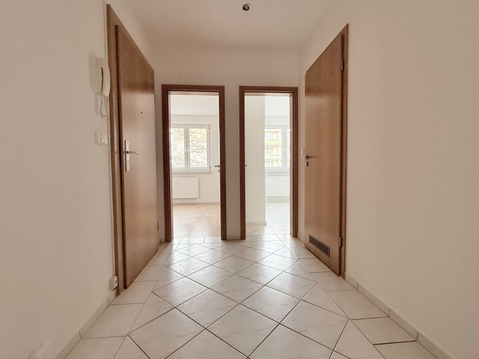 TOP • 2-Zimmer Wohnung • in Kappel • Balkon • modernes neues Laminat • mit Dusche • jetzt mieten !?