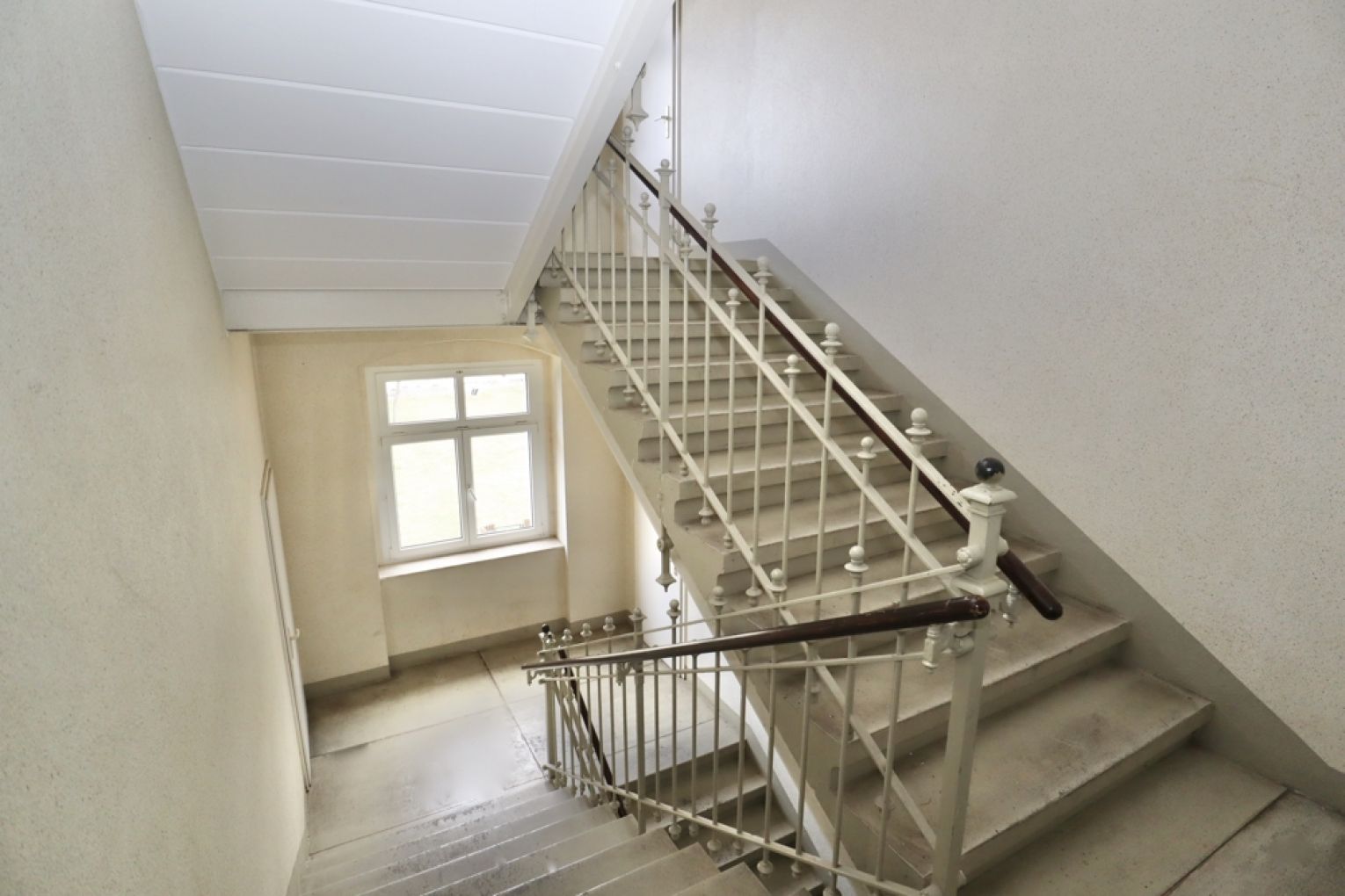 Hilbersdorf • 3-Raum Wohnung • Tageslichtbad • Laminat • Einbauküche • Chemnitz • jetzt anrufen!