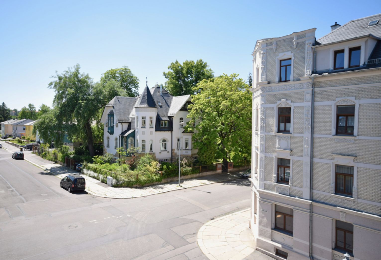 4-Zimmer • Balkon • Kaminofen • Bad mit Fenster+Dusche+Wanne • Smarthome • Fussbodenheizung • Miete!