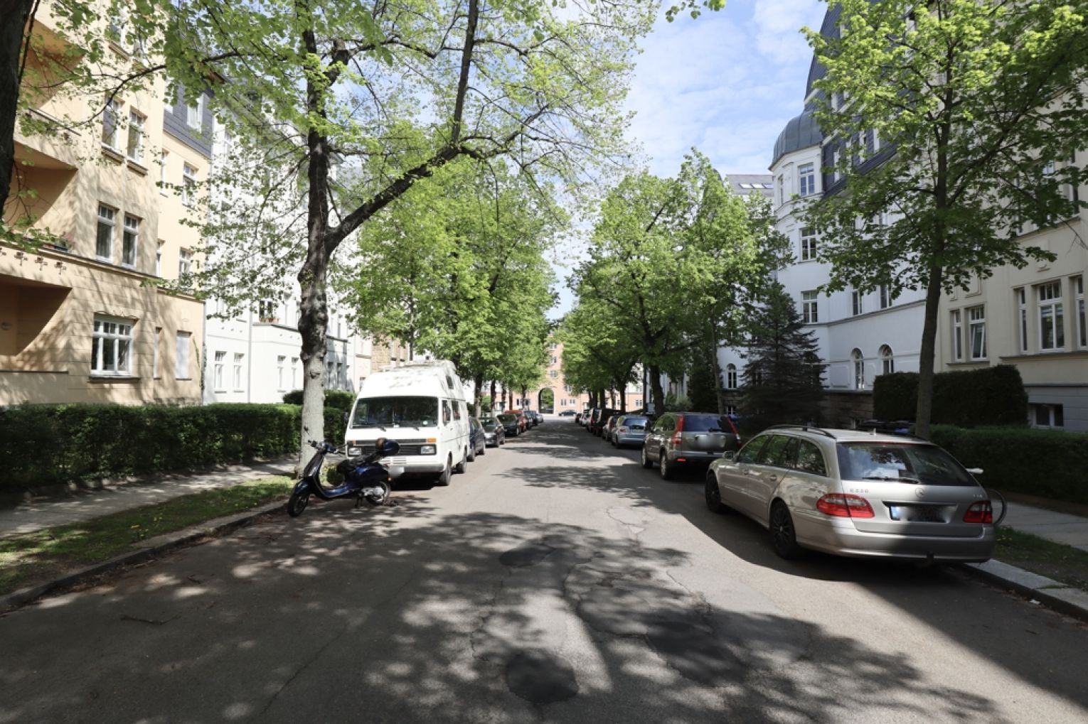 Eigentumswohnung • auf dem Kaßberg • in Chemnitz • vermietet • 2 Zimmer • mit Tiefgarage • zum Kauf!