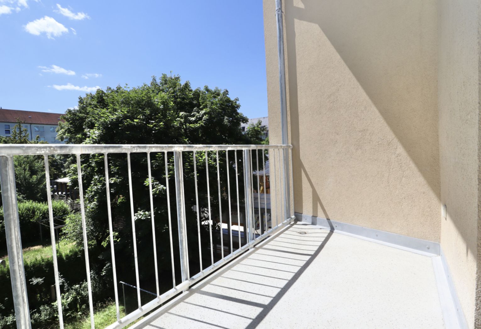 3-Raum Wohnung • Chemnitz • Balkon • modern • saniert • Gablenz • Vinylboden • neu • jetzt anrufen