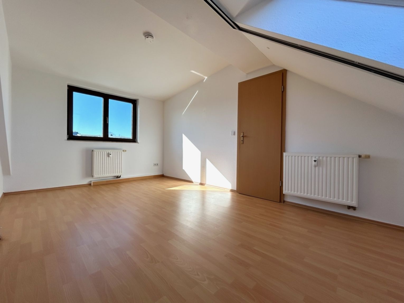 Altendorf • 3-Raum Wohnung • in Chemnitz • Balkon • zur Miete • Stellplatz • jetzt anschauen