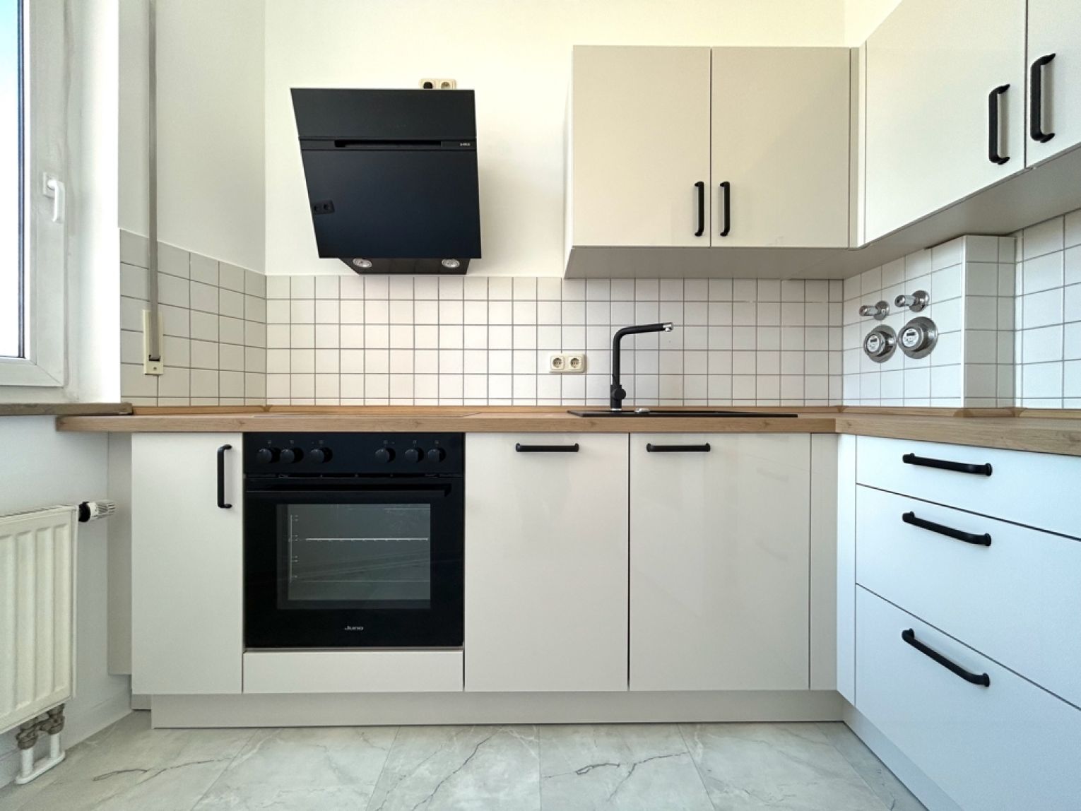 3 Zimmer • im Zentrum • Chemnitz • ruhige Lage • Einbauküche • TG-Stellplatz • jetzt mieten !