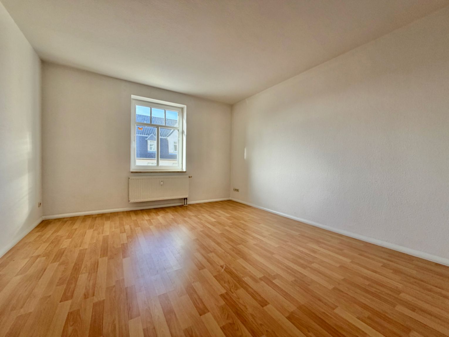 4 Zimmer • in Hartmannsdorf • mit Balkon • ideale Familiengröße • zur Miete • jetzt anrufen!