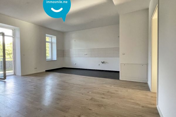 4-Raum • moderne offene Küche • großer Balkon • 2 Bäder mit Wanne+Dusche • Grillplatz • Stellplatz