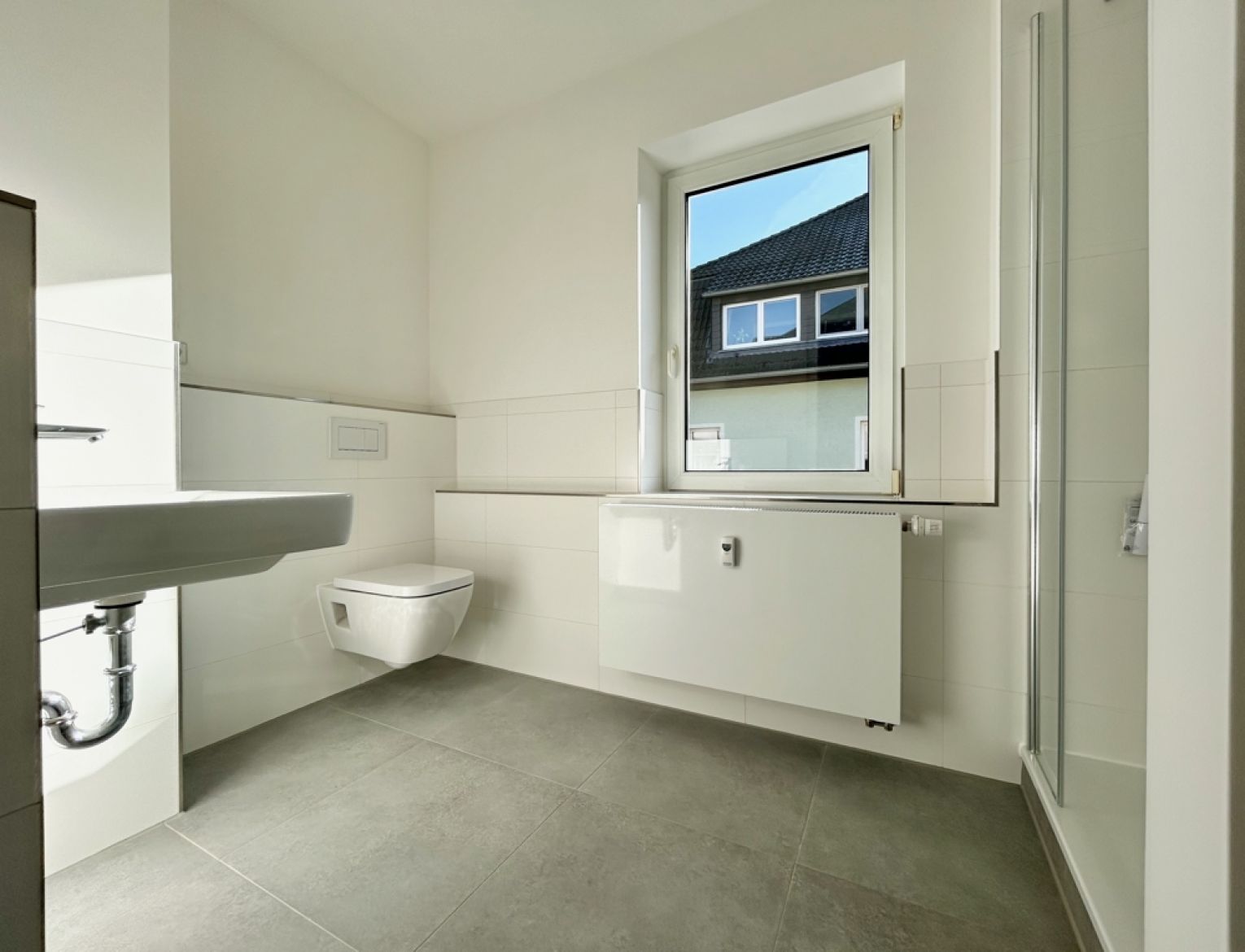 Jetzt mieten • 3 Zimmer Wohnung • Balkon • Wintergarten • Neu saniert • Garage • in Reichenbrand