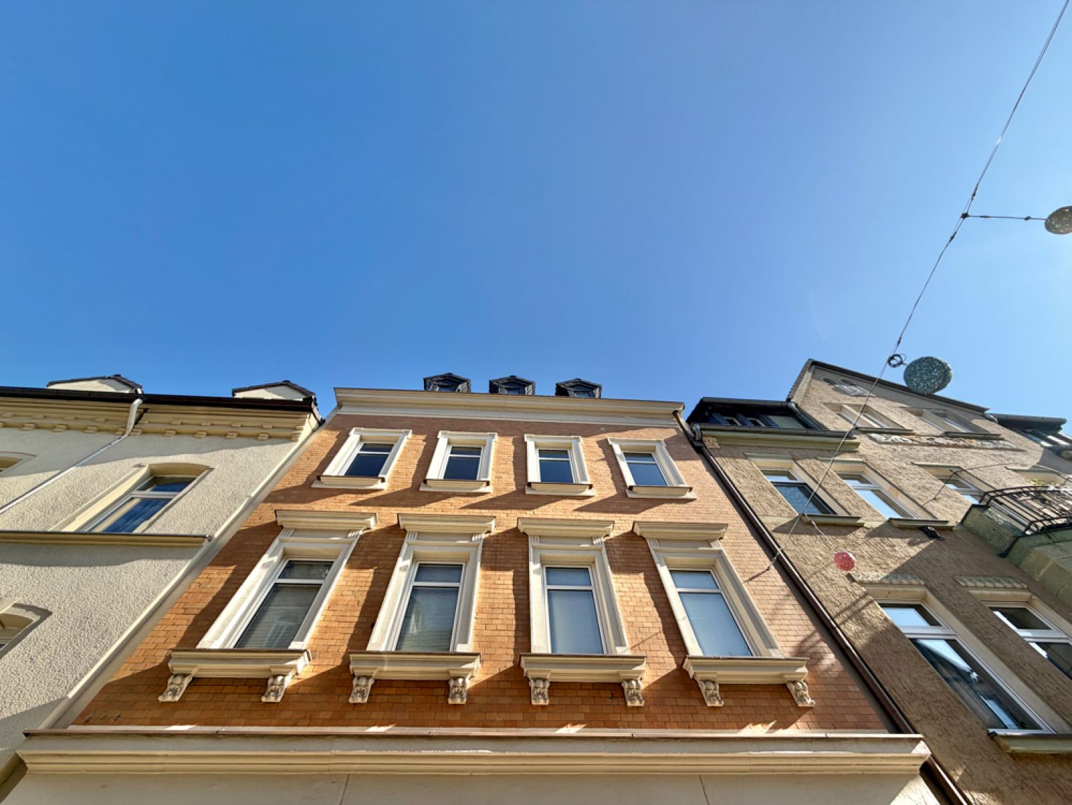 Wohnen • und Gewerbe • Hohenstein-Ernstthal • selbst nutzen • und / oder vermieten • jetzt kaufen!