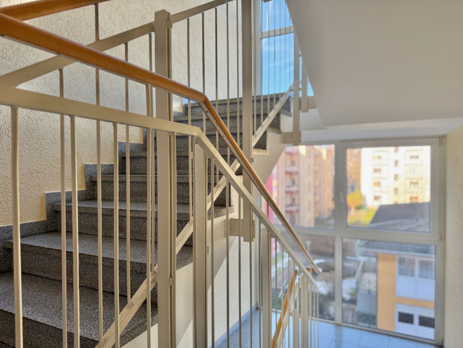 2 Zimmer • Wohnung • zur Miete • mit Balkon • Tiefgarage • in Schloßchemnitz • schnell sein!