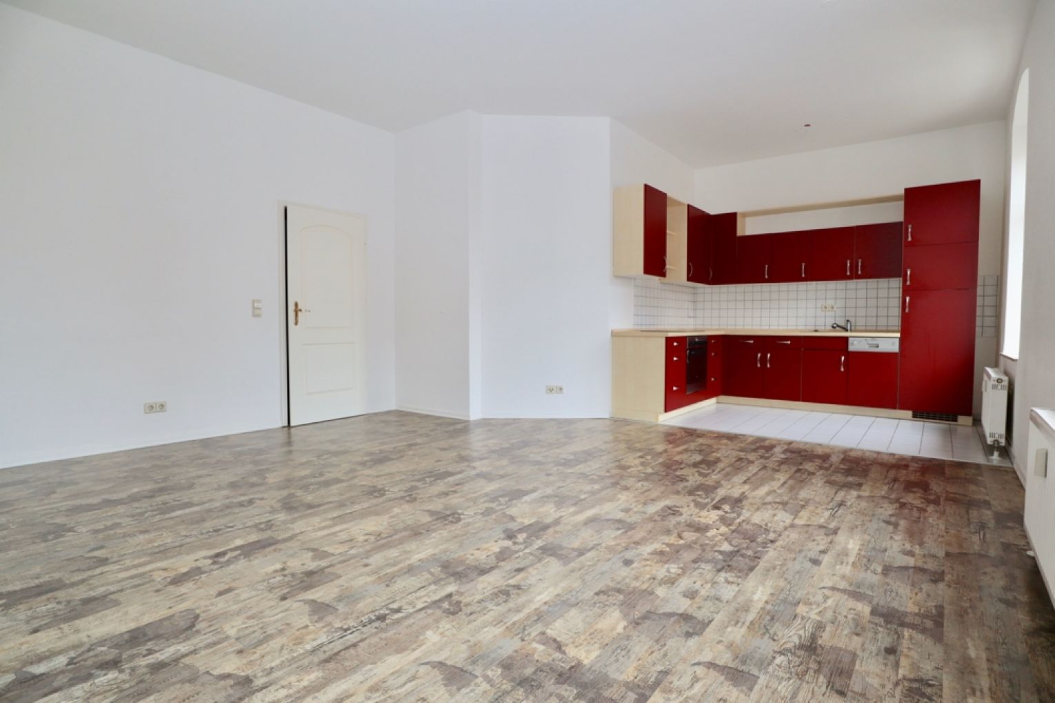 Kaßberg • zentrale Lage • mit Einbauküche • 2-Zimmer • Balkon • Chemnitz • modern • jetzt anrufen