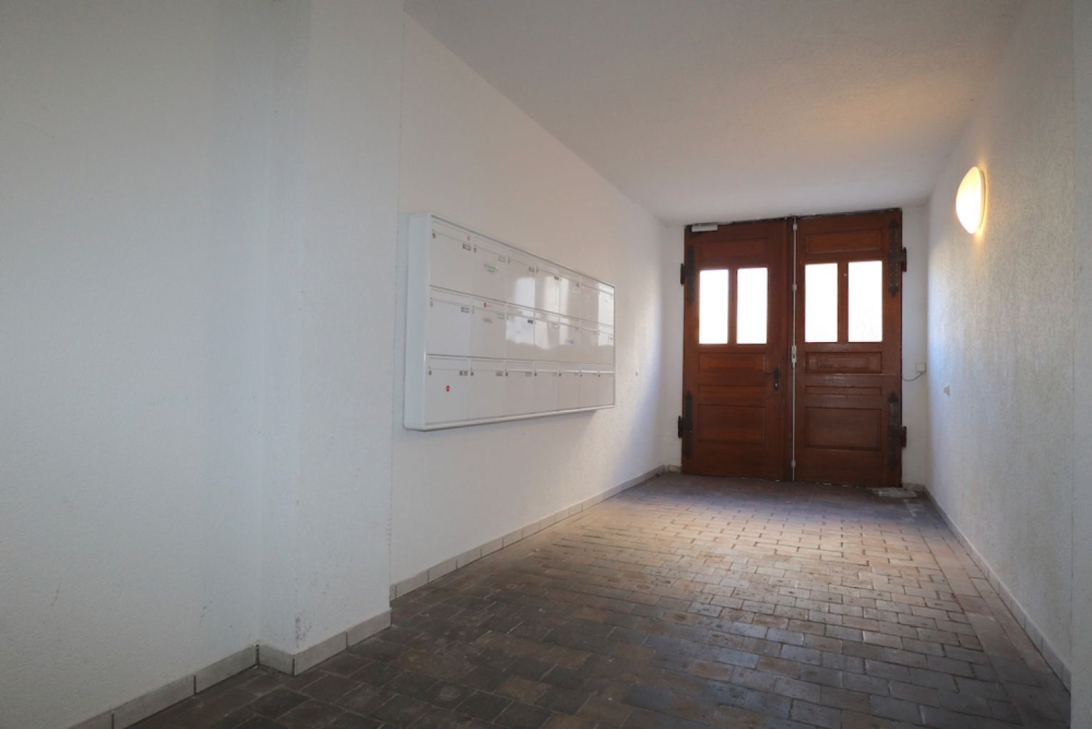 Einbauküche • individuell Wohnen • 2 Zimmer • auf dem Sonnenberg • zur Miete • jetzt anrufen