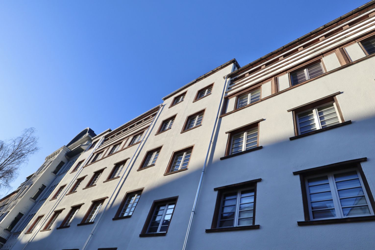 Einbauküche • Erdgeschoss • Kaßberg • 2-Raum Wohnung • Balkon • Tageslichtbad • jetzt anrufen