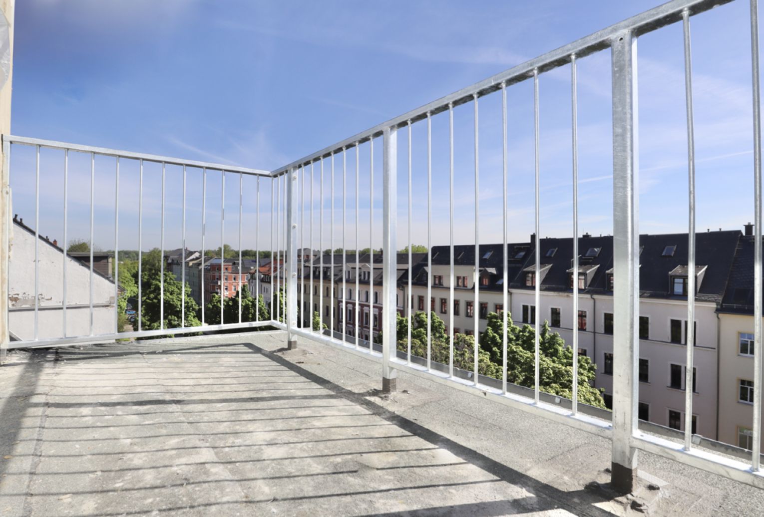 Schloßchemnitz • Maisonette • 3-Raum Wohnung • Erstbezug • Tageslichtbad •  Terrasse • jetzt anrufen