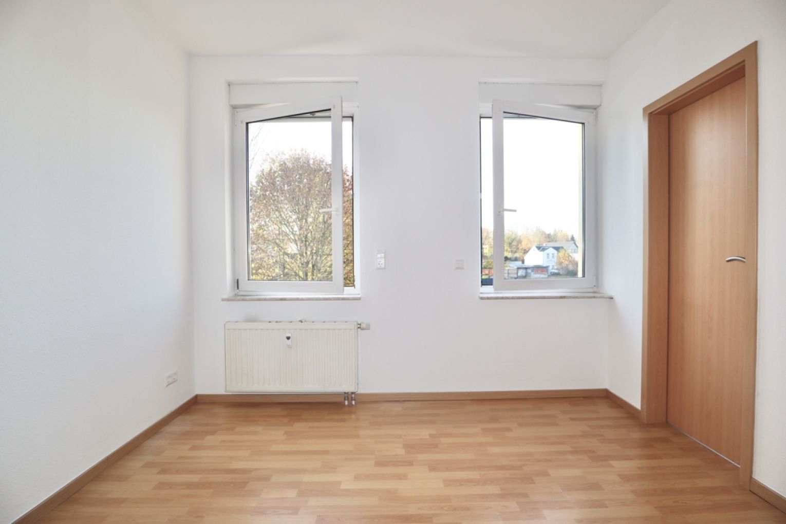 Gablenz • 4-Raum Wohnung • in Chemnitz • Tageslichbad • Einbauküche • individuell • jetzt mieten