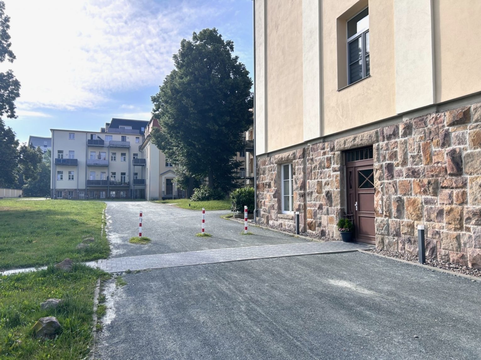 zum Kauf • 3 Zimmer • ruhige Lage • Chemnitz • Garagen • Balkon • offenes Wohnen • zum Kauf