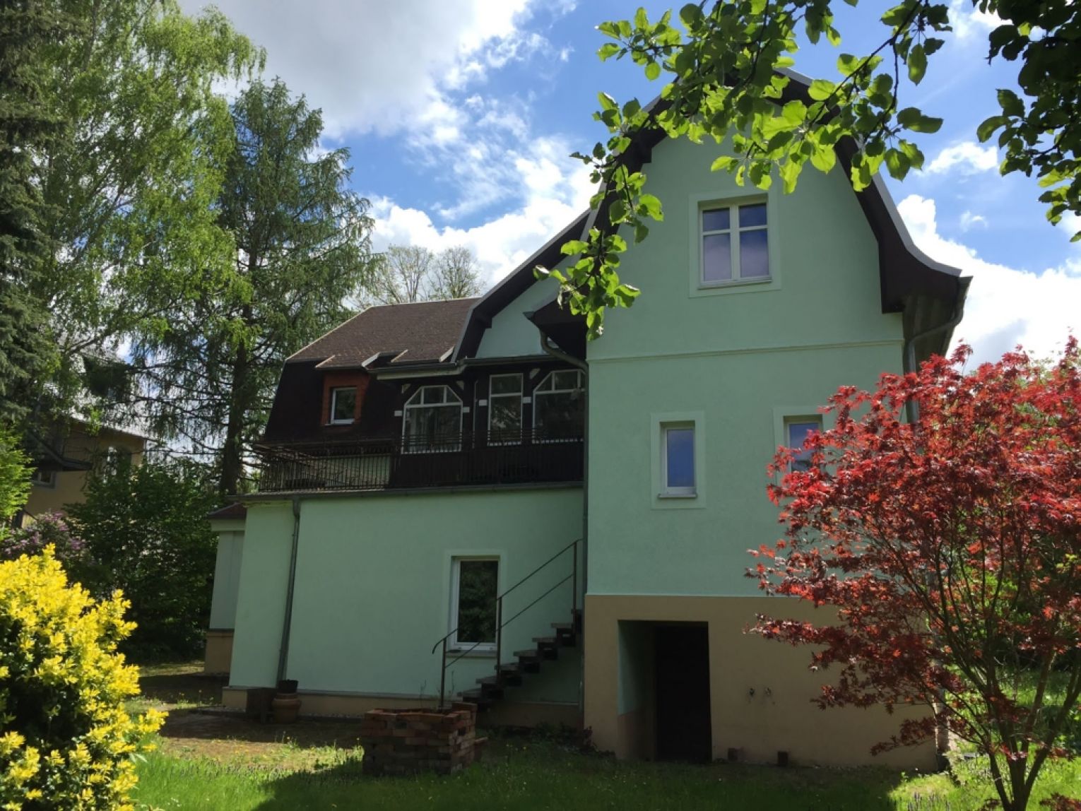 Stadtvilla • TOP-Bausubstanz • einiges bereits erneuert • direkt am Tierpark • nicht lang warten!