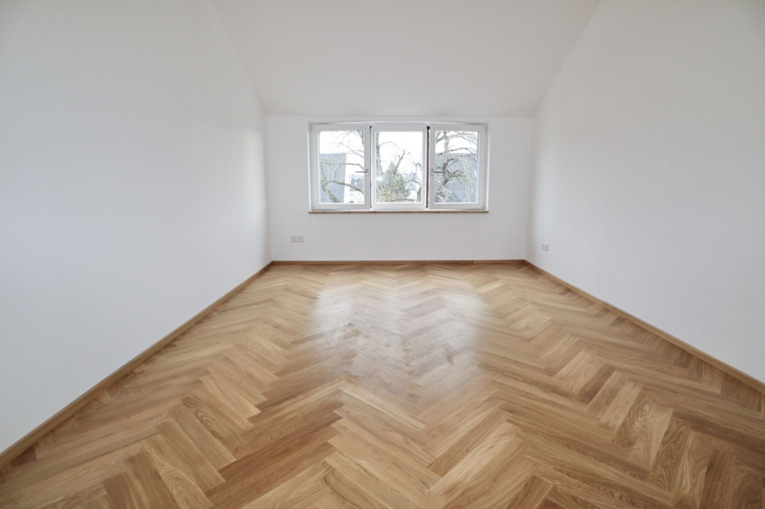 Erstbezug • 4-Raum Wohnung • Chemnitz • Lutherviertel • Tageslichtbad • offene Küche • jetzt mieten