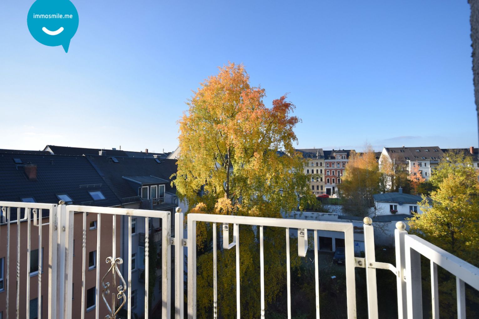 Tipi-Topi • Dachgeschoss • 3-Zimmer • Balkon • Abstellraum • Laminat • Bad mit Wanne • ANSCHAUEN !