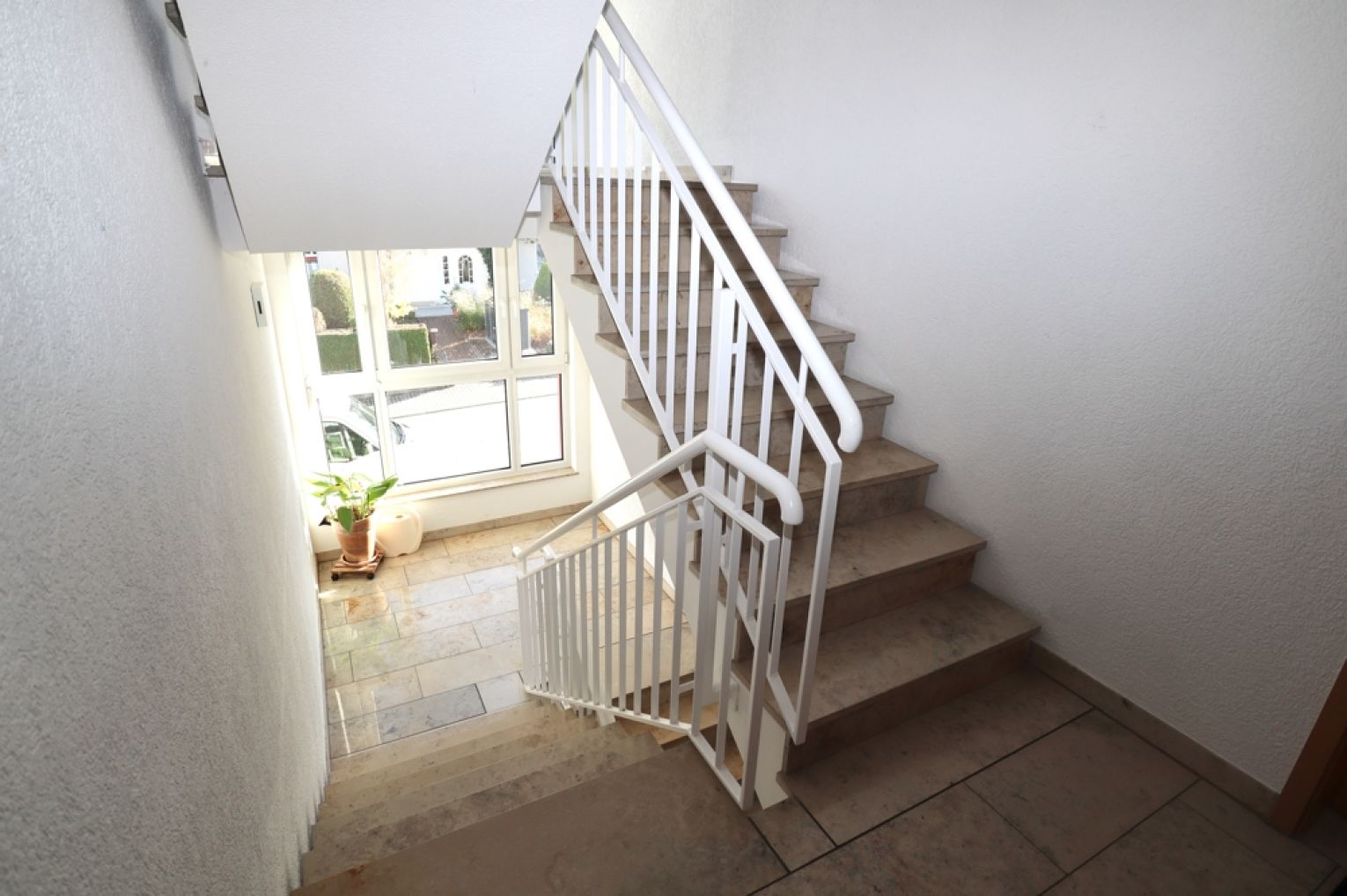2-Raumwohnung • in Chemnitz • ruhige Lage • Wintergarten • Tiefgarage • jetzt mieten!